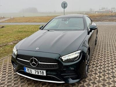 Grün Gebraucht 2022 Mercedes E400 Coupé | 52.800 € (Etwas zu teuer)