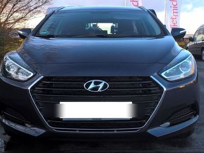 gebraucht Hyundai i40 Kombi Wenig km, Top Zustand - Park Sensor