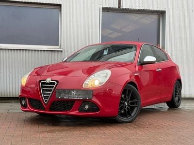 Colore esterno (rosso alfa) Gebraucht 2011 Alfa Romeo Giulietta Super Kleinwagen | 4.990 € (Fairer Preis)