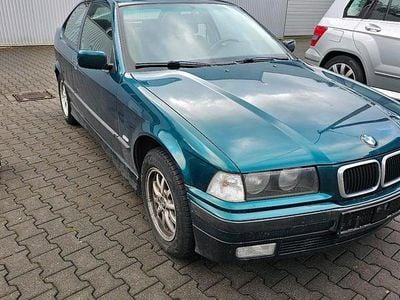 Gebraucht BMW 316 Compact 102 PS (75 kW) 1997 Grün Kleinwagen
