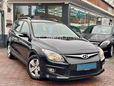 Schwarz Gebraucht 2012 Hyundai i30 Comfort Kombi | 7.490 € (Teuer)