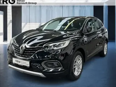 Gebraucht Renault Kadjar LIMITED Deluxe 140 PS (102 kW) 2020 Sternenschwarz SUV