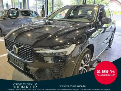 Gebraucht Volvo XC60 Plus 197 PS (144 kW) 2023 Schwarz onyx black / metallic SUV