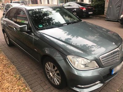 Mercedes C200