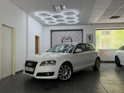 Gebraucht Audi A3 S-Line 125 PS (91 kW) 2009 Weiß Kleinwagen