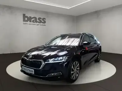 Gebraucht Skoda Octavia 204 PS (150 kW) 2021 Blackmagic perleffekt Kombi