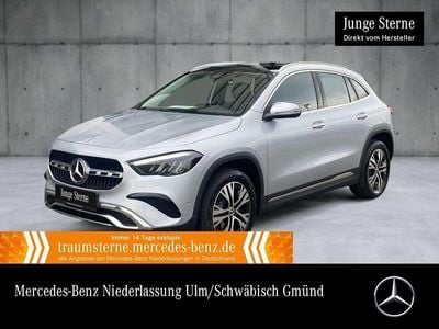 Mercedes GLA220