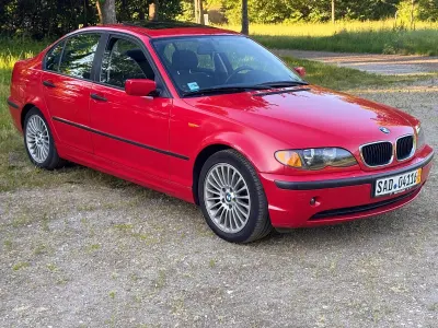 Gebraucht BMW 320 150 PS (110 kW) 2003 Rot Limousine