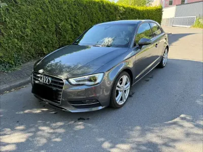 Gebraucht Audi A3 S-Line 110 PS (80 kW) 2014 Grau Limousine