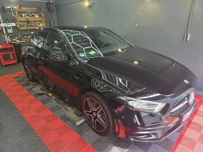 Gebraucht Mercedes A250 AMG line 218 PS (160 kW) 2020 Schwarz Limousine