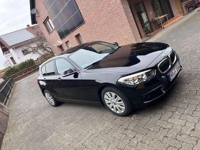 Gebraucht BMW 118 Advantage 136 PS (100 kW) 2016 Schwarz Kleinwagen