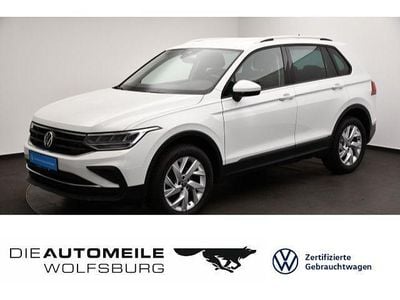 Gebraucht VW Tiguan Life 150 PS (110 kW) 2021 Pure white SUV