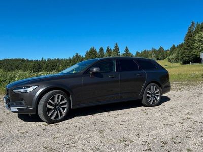 Volvo V90 CC