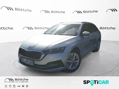 Gebraucht Skoda Octavia Style 150 PS (110 kW) 2023 Brilliantsilber metallic Kombi