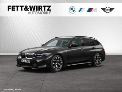 Gebraucht BMW 330 M Sport 245 PS (180 kW) 2025 Black sapphire metallic Kombi