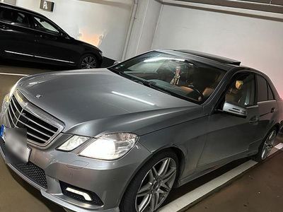 Mercedes E500