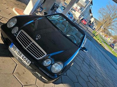 Mercedes CLK320