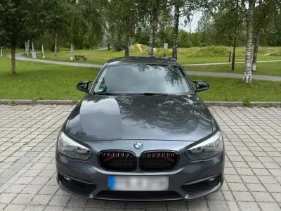 Gebraucht BMW 118 150 PS (110 kW) 2016 Grau Kleinwagen