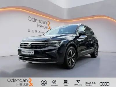 Gebraucht VW Tiguan United 150 PS (110 kW) 2021 Schwarz SUV
