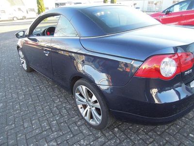 Gebraucht VW Eos Individual 140 PS (102 kW) 2009 Blau Cabrio