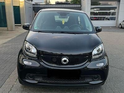 Schwarz Gebraucht 2019 Smart ForFour Kleinwagen | 12.000 € (Fairer Preis)