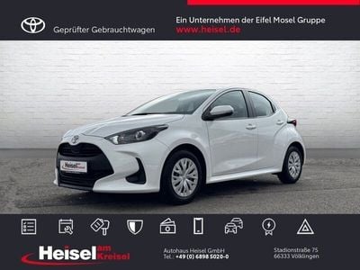 Gebraucht Toyota Yaris Hybrid Comfort 116 PS (85 kW) 2024 Weiß Limousine