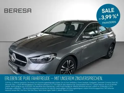 Gebraucht Mercedes B180 Progressive 136 PS (100 kW) 2025 Grau Van / Kleinbus