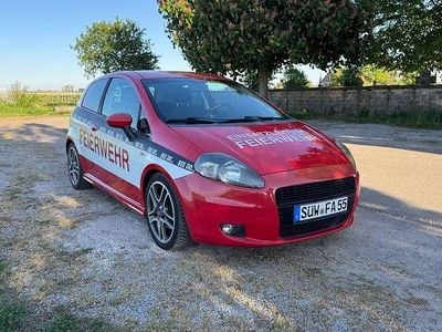 Second-hand Fiat Grande Punto Sport 120 CP (88 kW) 2009 Roșu Hatchback