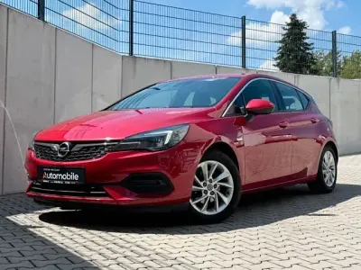 Gebraucht Opel Astra Elegance 145 PS (106 kW) 2020 Rot Limousine