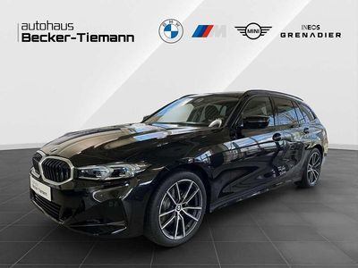 Gebraucht BMW 320 Exclusive 190 PS (139 kW) 2025 Black sapphire metallic Kombi