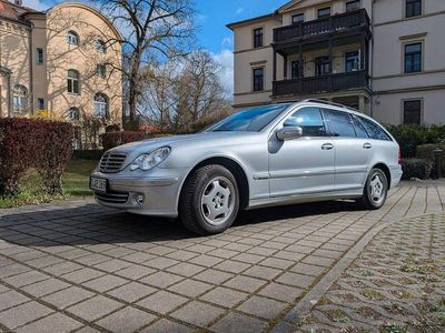 Gebraucht Mercedes C200 Avantgarde 163 PS (119 kW) 2005 Silber Limousine