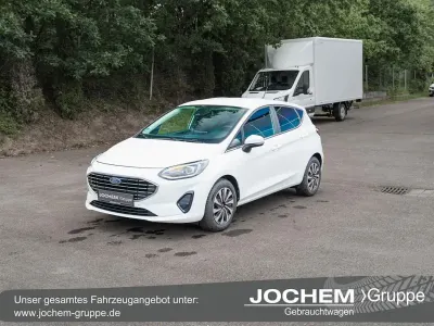 Gebraucht Ford Fiesta Titanium 75 PS (55 kW) 2022 Weiß Kleinwagen