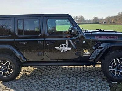 Second-hand Jeep Wrangler Unlimited Sahara 272 CP (200 kW) 2025 Negru SUV