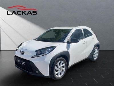 Usata Toyota Aygo X X-play 72 CV (52 kW) 2023 Bianco SUV