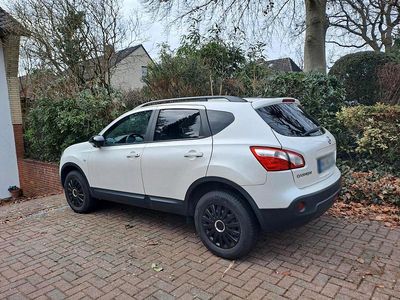 Gebraucht Nissan Qashqai 360º 117 PS (86 kW) 2013 Weiß SUV