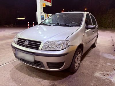 Gebraucht Fiat Punto 60 PS (44 kW) 2004 Grau Kleinwagen