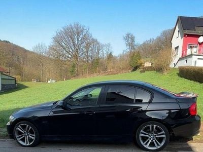 Gebraucht BMW 320 150 PS (110 kW) 2006 Schwarz Limousine