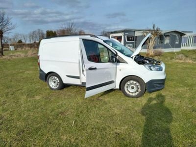 Gebraucht Ford Transit 101 PS (74 kW) 2016 Weiß Van / Kleinbus