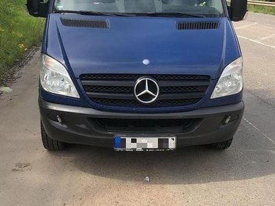 Blau Gebraucht 2012 Mercedes 316 Van | 18.000 €