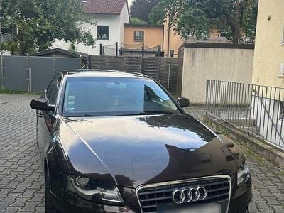 Gebraucht Audi A4 Ambiente 160 PS (117 kW) 2011 Braun Limousine