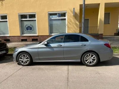 Gebraucht Mercedes C180 Avantgarde 156 PS (114 kW) 2014 Grau Limousine