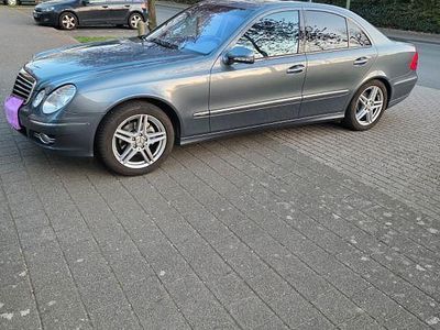 Mercedes E230