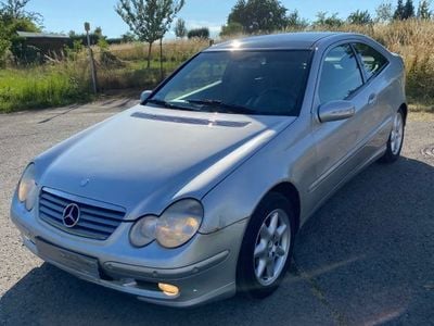 Mercedes CL200