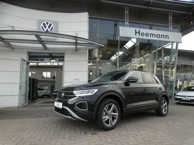 Neu VW T-Roc Life 150 PS (110 kW) 2026 Schwarz SUV