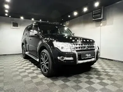 Gebraucht Mitsubishi Pajero Edition 190 PS (139 kW) 2018 Schwarz SUV
