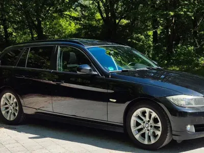 Gebraucht BMW 318 143 PS (105 kW) 2010 Schwarz Kombi