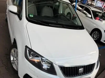 Gebraucht Seat Alhambra 150 PS (110 kW) 2015 Weiß Van / Kleinbus