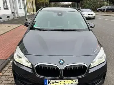 Gebraucht BMW 225 Active Tourer iPerformance 224 PS (164 kW) 2020 Grau Van / Kleinbus