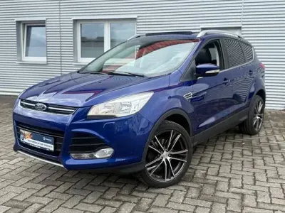 Gebraucht Ford Kuga Titanium 150 PS (110 kW) 2015 Blau SUV