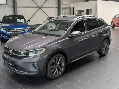 Gebraucht VW Taigo Style 110 PS (80 kW) 2023 Grau SUV
